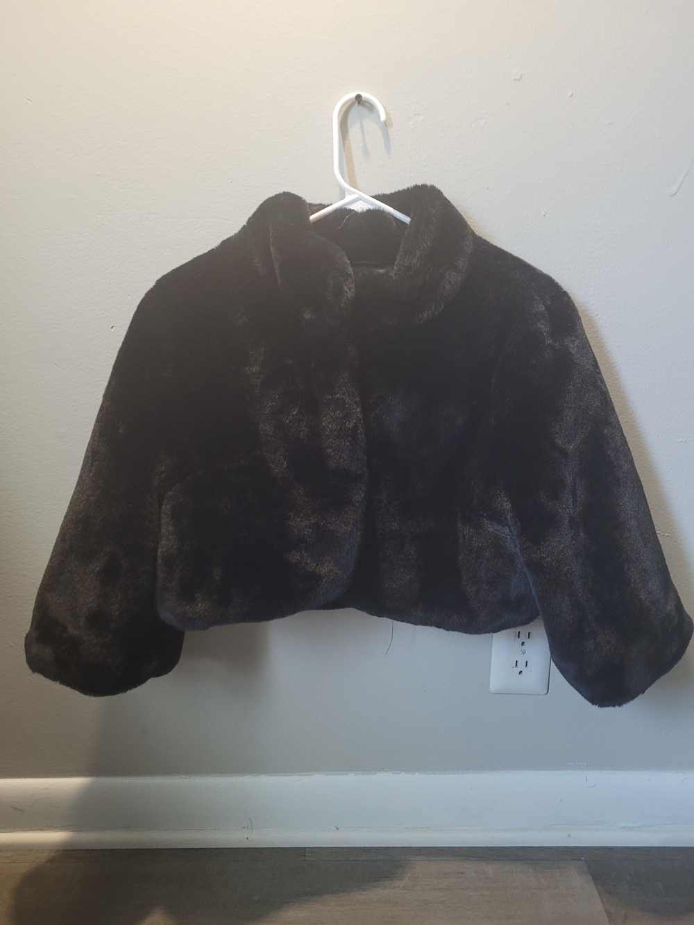 Laundry By Shelli Segal Kids Black Faux Fur Cropped Jacket